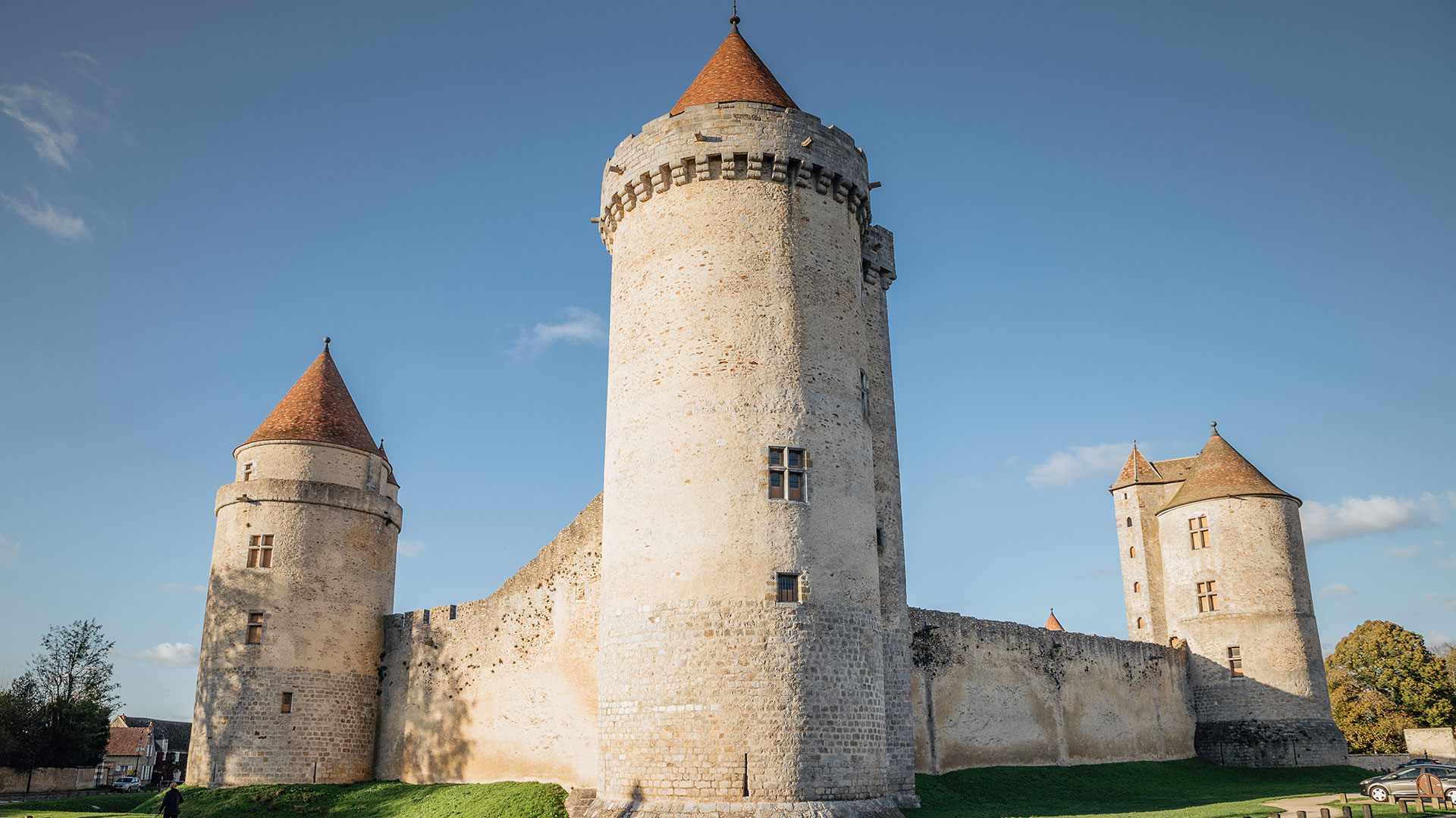 Les châteaux forts du Moyen Age en France