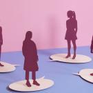 Un groupe de personnes discutent
