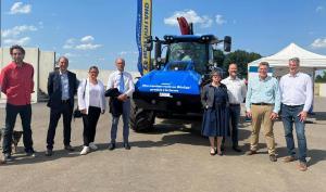 Tracteur roulant au bioGNV produit localement en Seine-et-Marne