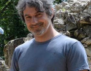 Sébastien Ronsseray, archéologue, travaille au Département de Seine-et-Marne