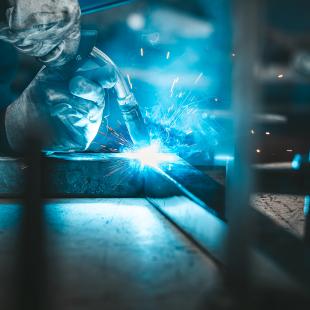 Métallurgie dans une usine