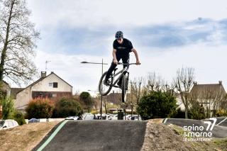 inauguration de la piste de Pumptrack à Nandy