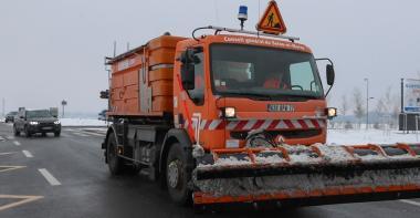 Une déneigeuse de la Direction des Routes du Département de Seine-et-Marne