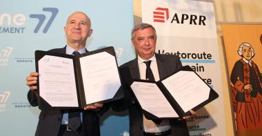Signature de l'accord de coopération entre le Département et APRR