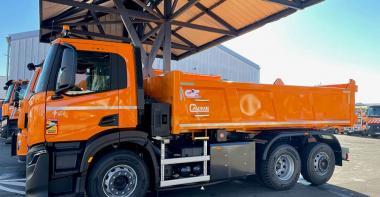 camion du Département roulant au biométhane