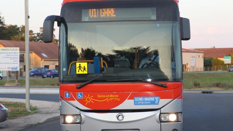 Devant d'un bus de la ligne Seine-et-Marne express