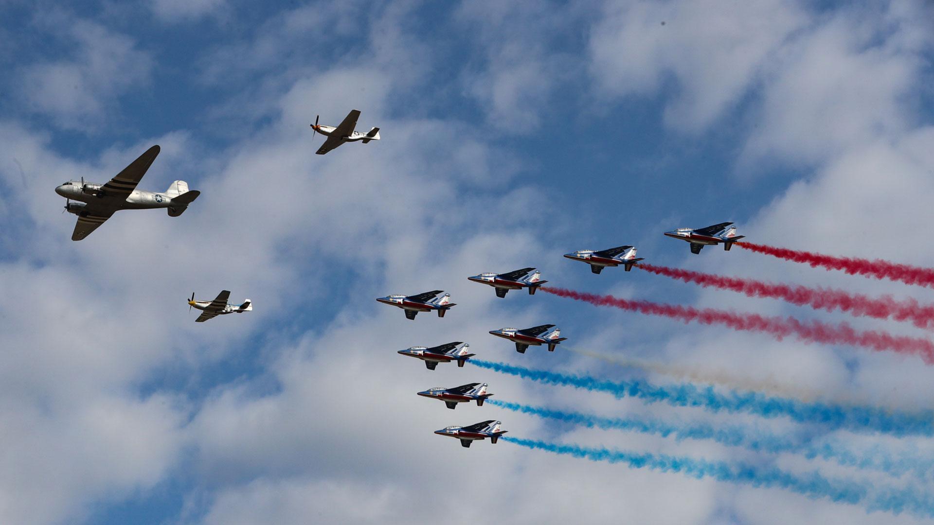 Avions et rafales dans le ciel à Air Legend Paris-Villaroche 2021