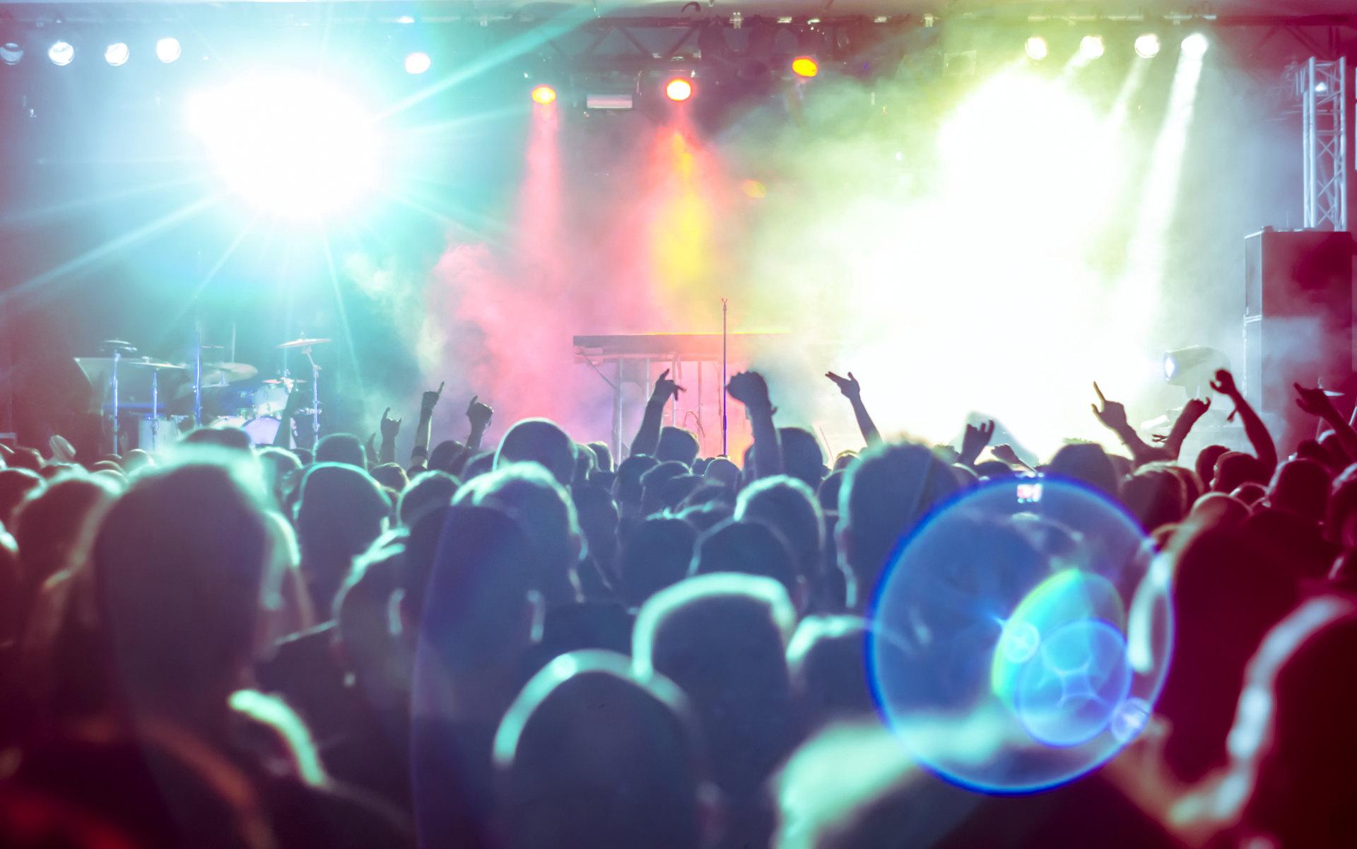 Public dans un festival