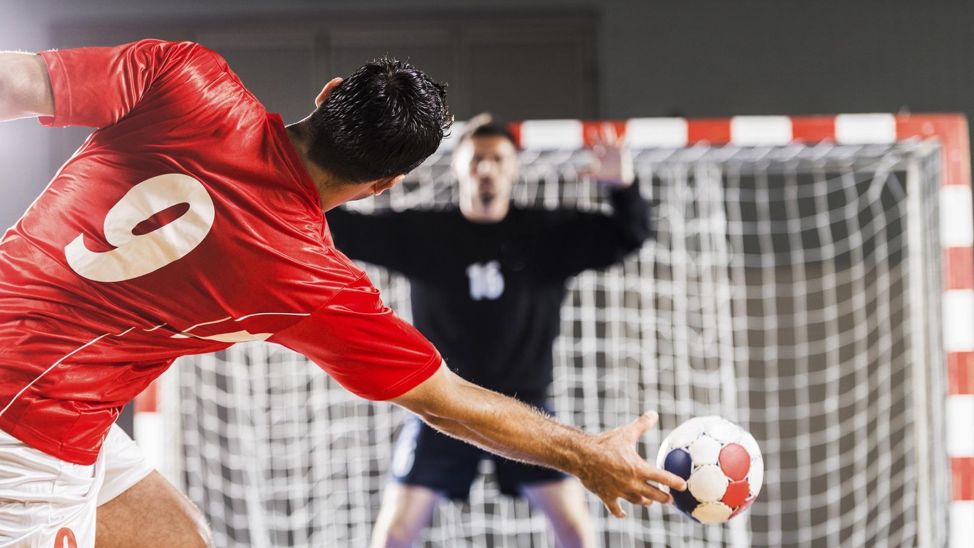 https://www.seine-et-marne.fr/sites/default/files/styles/300x300/public/media/images/sport-handball-ballon.jpg?itok=6FeKTh6u